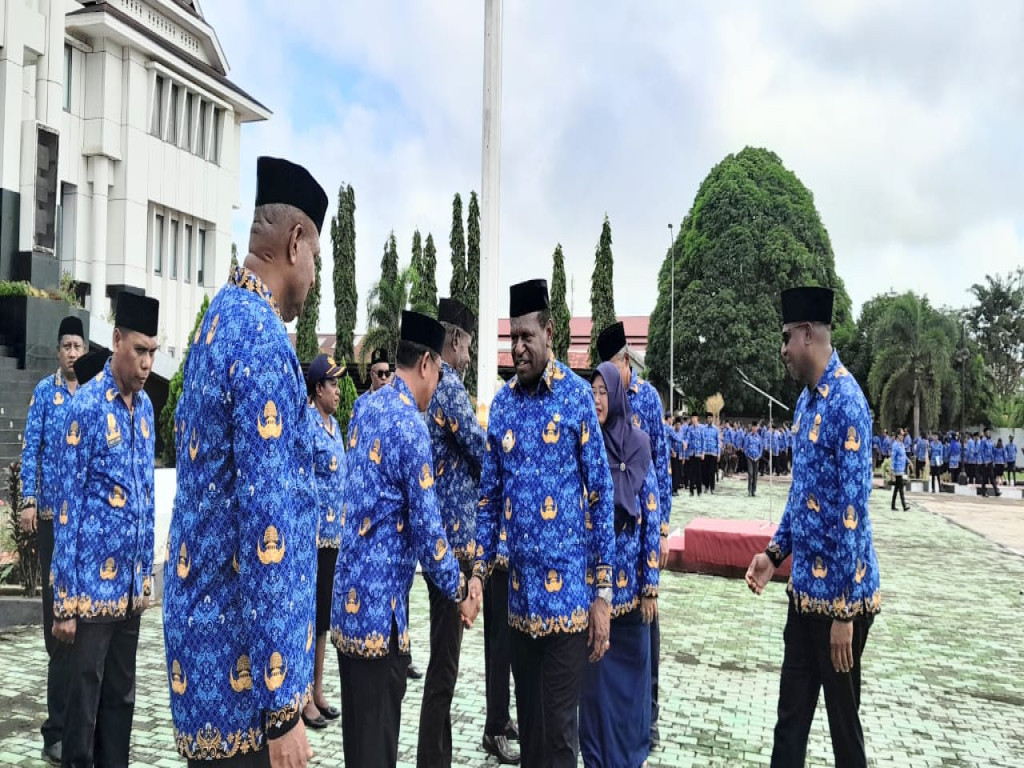 BUPATI MERAUKE YOSEPH GEBZE